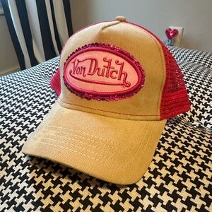 Von Dutch sequin trucker hat